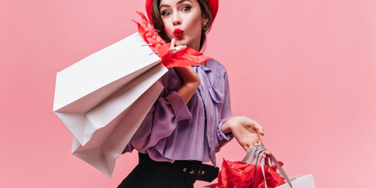 Bluze elegante, perfecte pentru primavara aceasta
