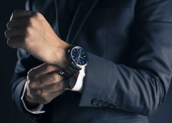 Ceasuri bărbătești: Cadoul perfect de Dragobete pentru bărbatul special din viața ta